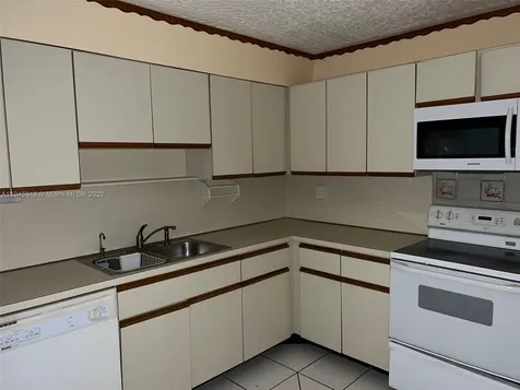 9735 NW 52nd Street Doral FL 33178