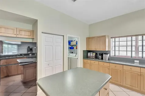 3711 Falcon Ridge Circle Weston FL 33331