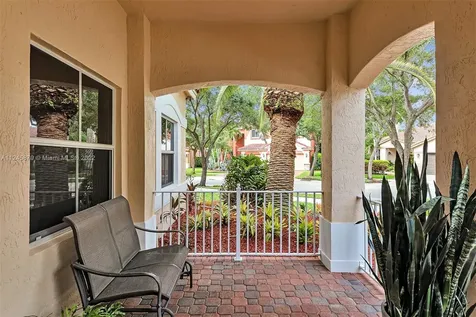 3711 Falcon Ridge Circle Weston FL 33331