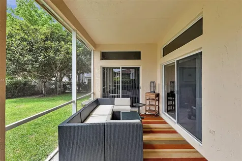 3711 Falcon Ridge Circle Weston FL 33331