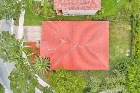 3711 Falcon Ridge Circle Weston FL 33331