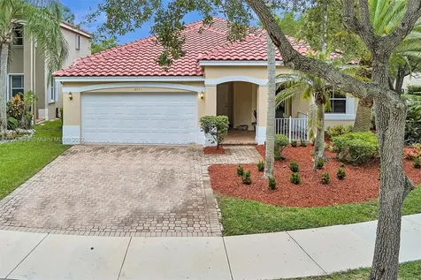 3711 Falcon Ridge Circle Weston FL 33331