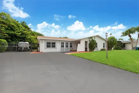 12705 SW 72nd Terrace Miami FL 33183