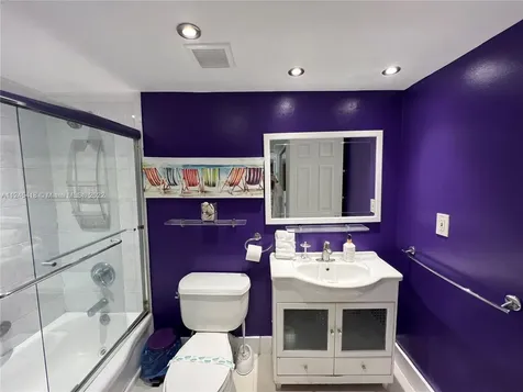5161 Collins Avenue Miami Beach FL 33140
