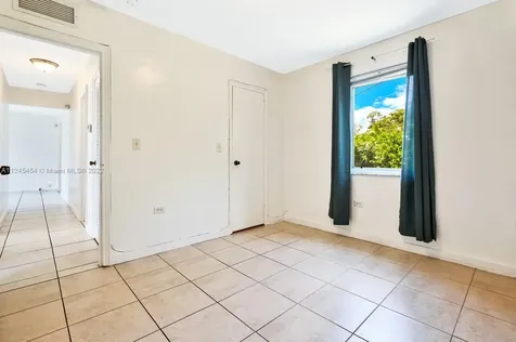 55 NW 120th Street North Miami FL 33168