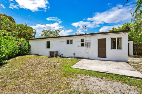 55 NW 120th Street North Miami FL 33168