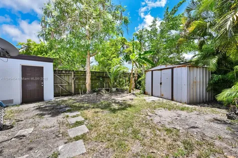 55 NW 120th Street North Miami FL 33168