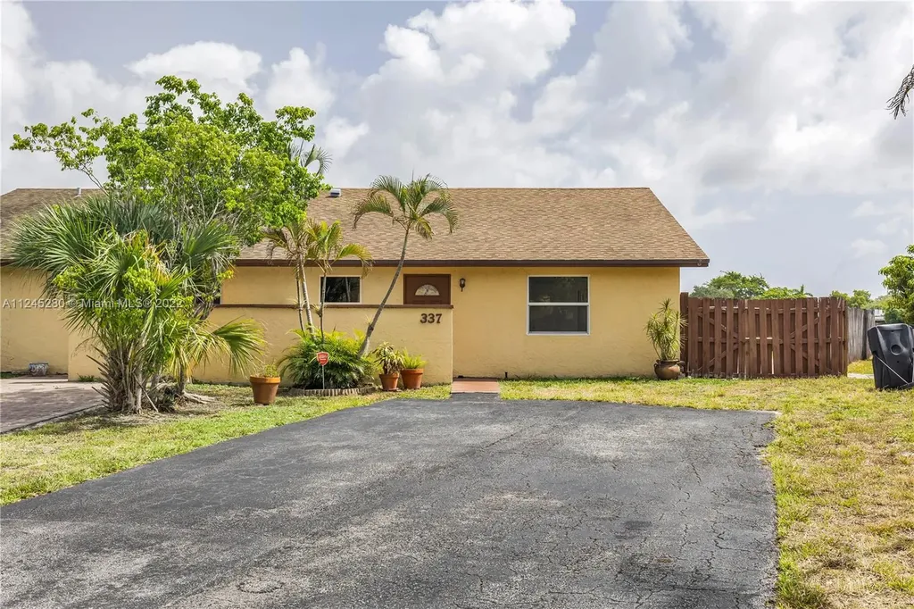 337 NW 46th Street Deerfield Beach FL 33064