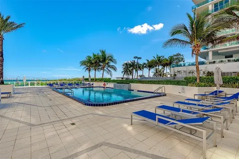 6917 Collins Avenue Miami Beach FL 33141