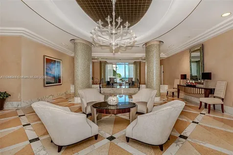 6917 Collins Avenue Miami Beach FL 33141
