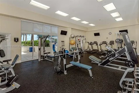 6917 Collins Avenue Miami Beach FL 33141