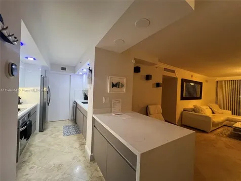 6917 Collins Avenue Miami Beach FL 33141