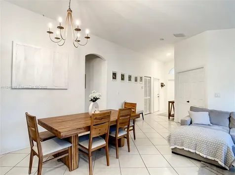 1531 SE 20th Place Homestead FL 33035