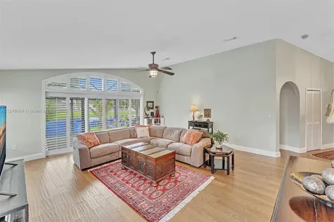 1212 NW 192nd Avenue Pembroke Pines FL 33029