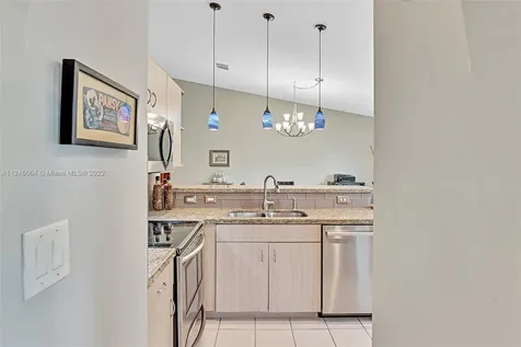 1212 NW 192nd Avenue Pembroke Pines FL 33029