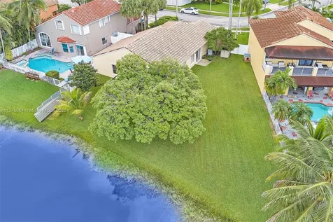 1212 NW 192nd Avenue Pembroke Pines FL 33029