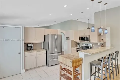 1212 NW 192nd Avenue Pembroke Pines FL 33029