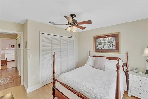 1212 NW 192nd Avenue Pembroke Pines FL 33029