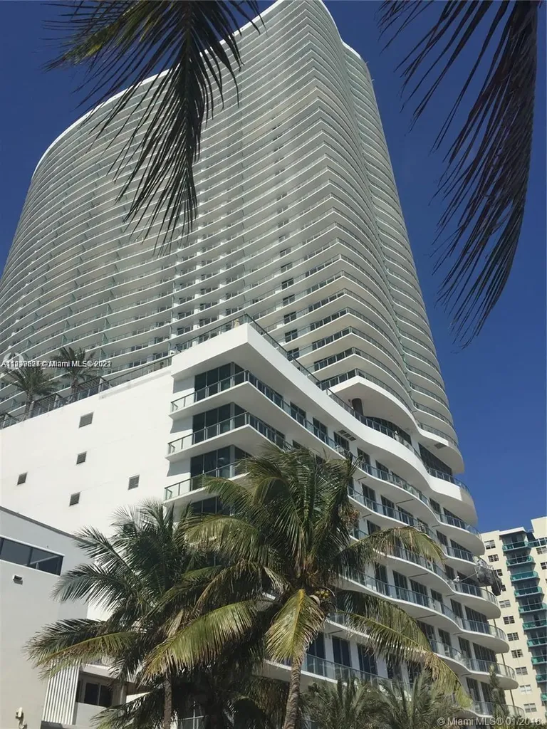4111 S Ocean Drive Hollywood FL 33019