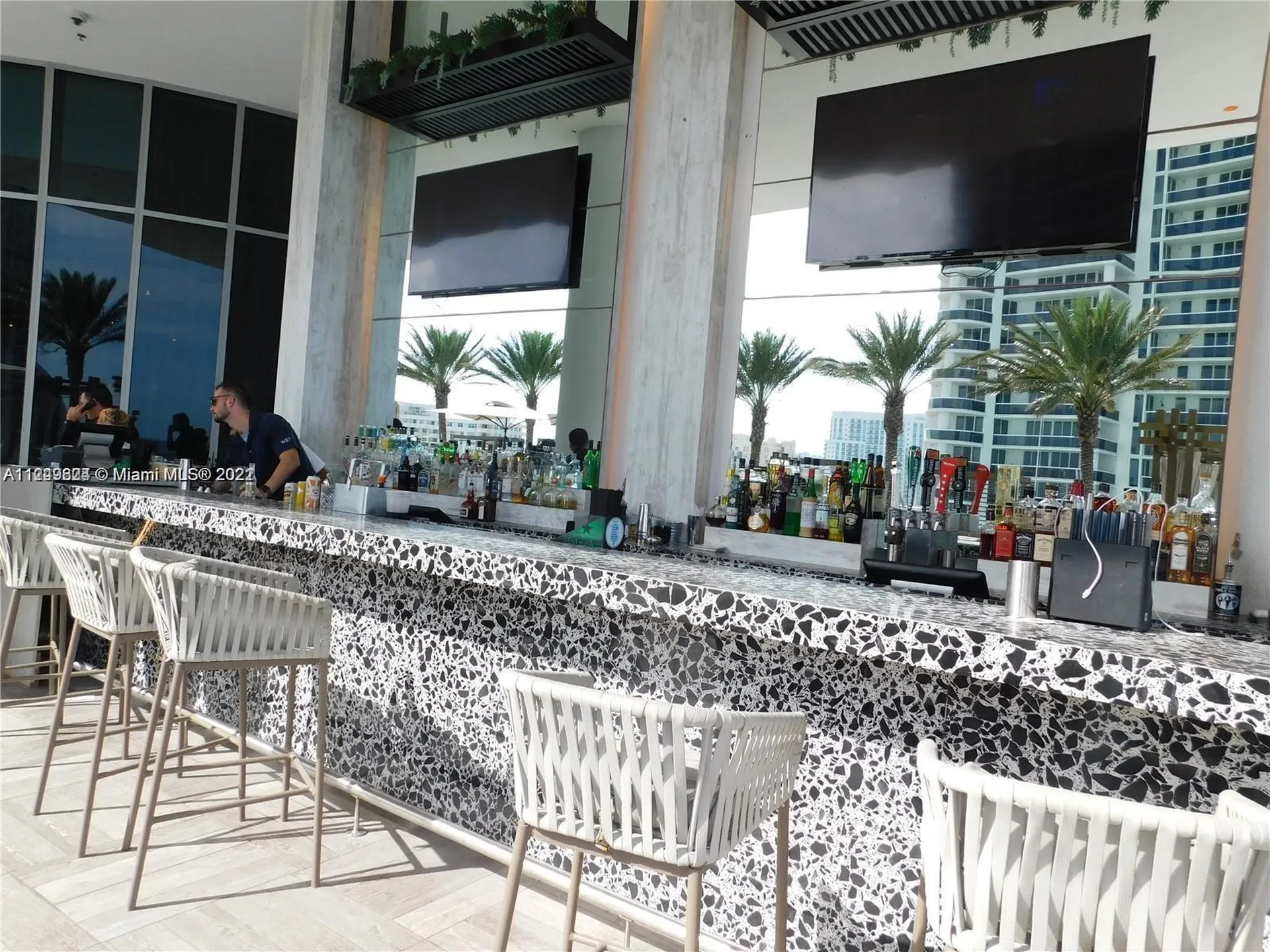 4111 S Ocean Drive Hollywood FL 33019