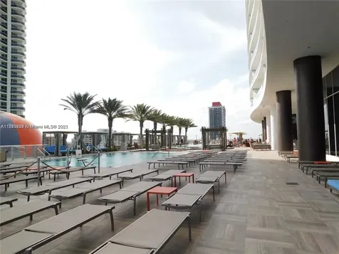 4111 S Ocean Drive Hollywood FL 33019