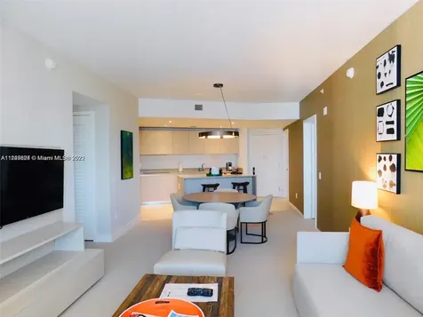 4111 S Ocean Drive Hollywood FL 33019