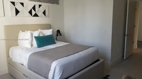 4010 S Ocean Drive Hollywood FL 33019