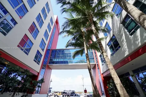 777 N Ocean Drive Hollywood FL 33019