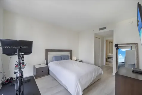 55 SW 9th Street Miami FL 33130