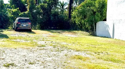 1750 NW 7th Street Miami FL 33125