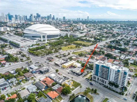 1750 NW 7th Street Miami FL 33125