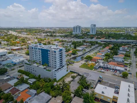 1750 NW 7th Street Miami FL 33125