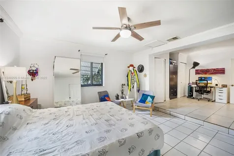 295 NW 42nd Street Miami FL 33127