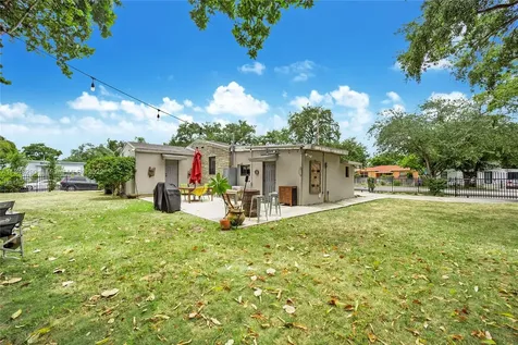 295 NW 42nd Street Miami FL 33127