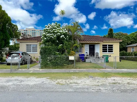 2622 SW 36th Avenue Miami FL 33133