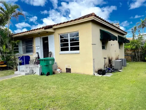 2622 SW 36th Avenue Miami FL 33133
