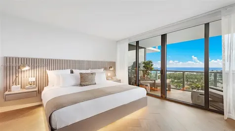 2201 Collins Avenue Miami Beach FL 33139