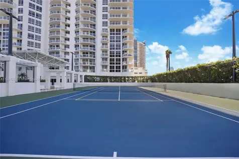 6365 Collins Avenue Miami Beach FL 33141