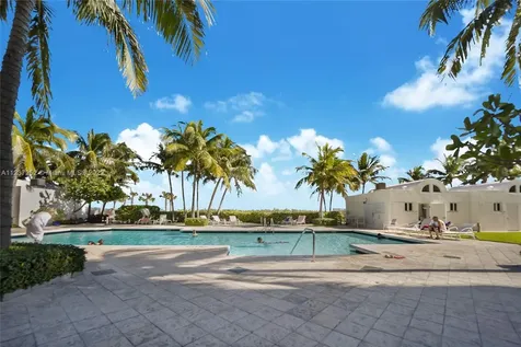 6365 Collins Avenue Miami Beach FL 33141