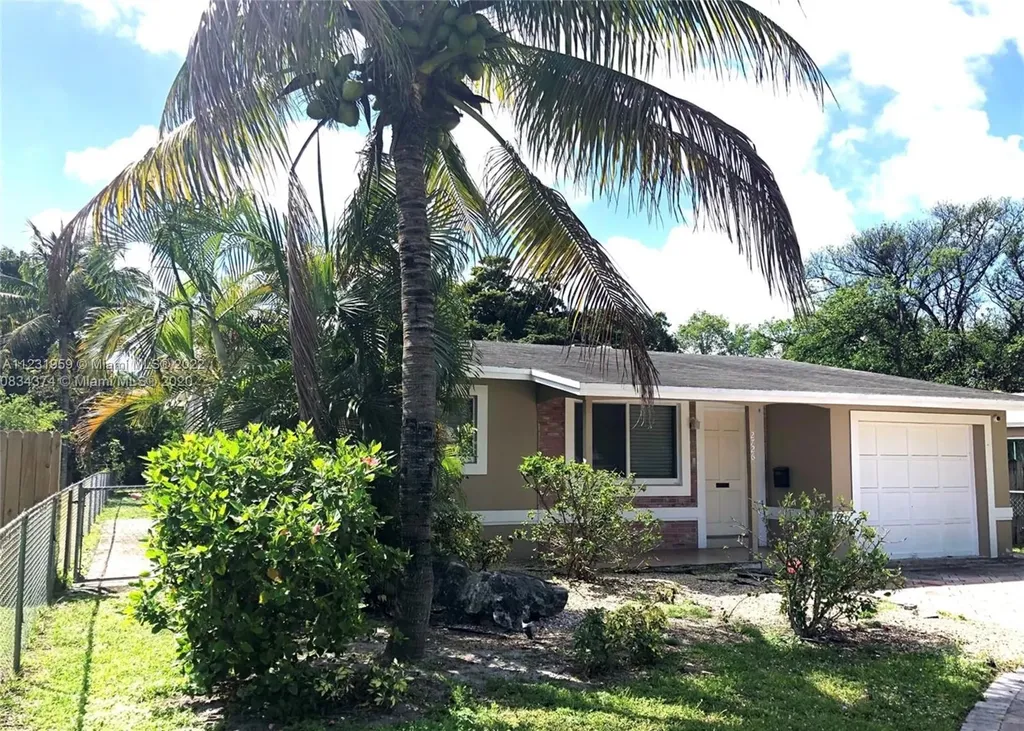 2726 Adams Street Hollywood FL 33020