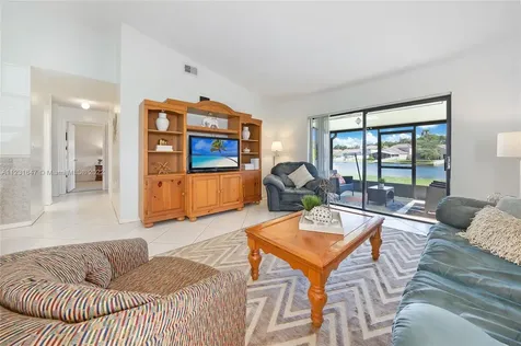 1061 Seabrook Avenue Davie FL 33325