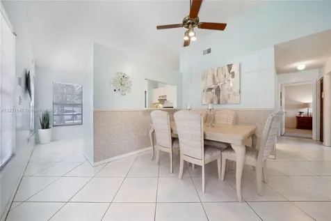 1061 Seabrook Avenue Davie FL 33325