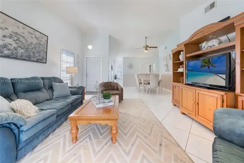 1061 Seabrook Avenue Davie FL 33325