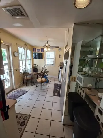 846 N Michigan Avenue Miami Beach FL 33139