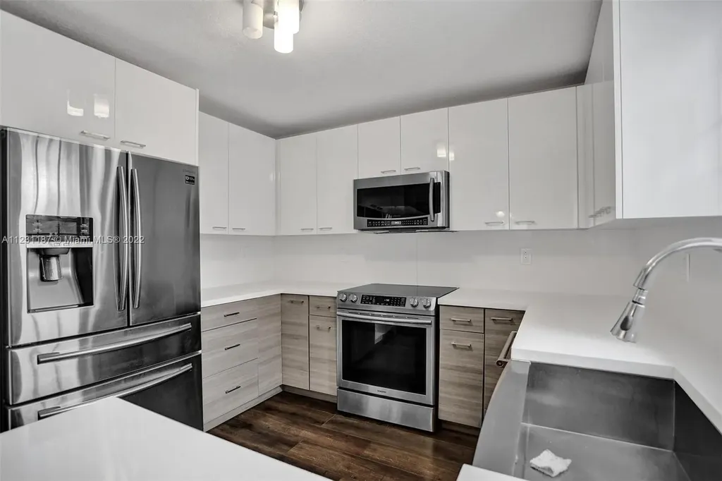 10051 SW 223rd Street Cutler Bay FL 33190