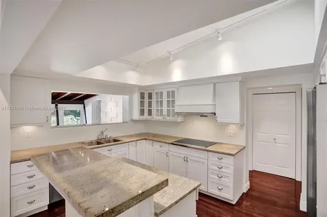 10600 NE 10th Court Miami Shores FL 33138