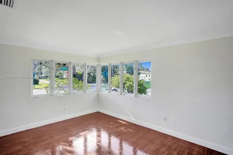 10600 NE 10th Court Miami Shores FL 33138