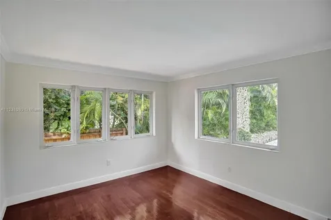 10600 NE 10th Court Miami Shores FL 33138