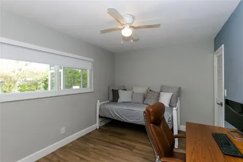 144 SE 3rd Avenue Dania Beach FL 33004