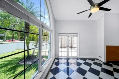 624 Curtiswood Drive Key Biscayne FL 33149